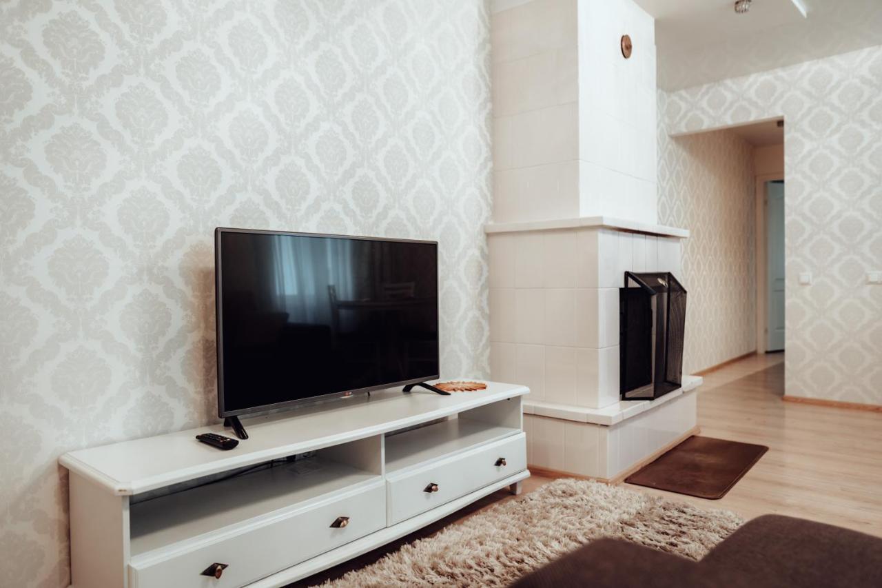 Dream Stay - Spacious 1-Bedroom Apartment In The Old Town Tallinn Exteriör bild